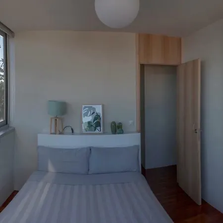 Isla De Arousa Apartment *